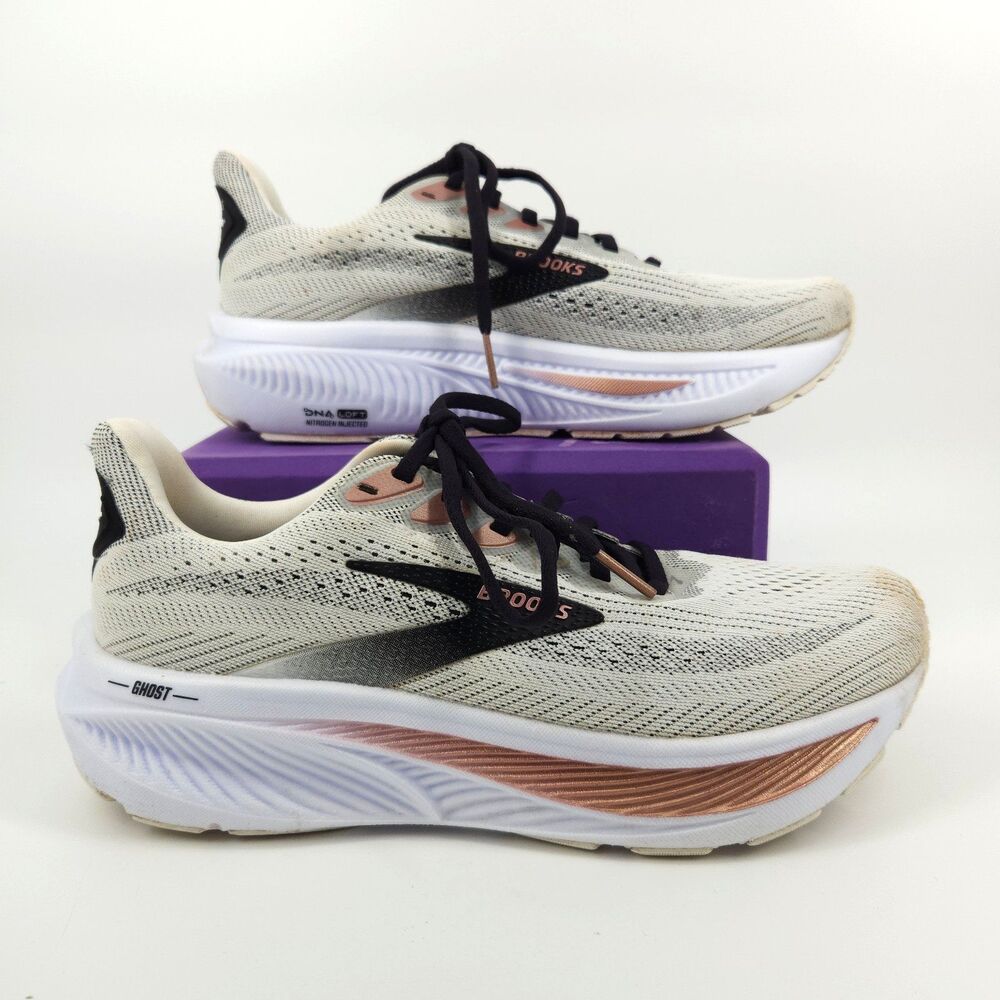 Brooks Ghost 17 Shoes Womens Size 7.5 White Black Athletic Running